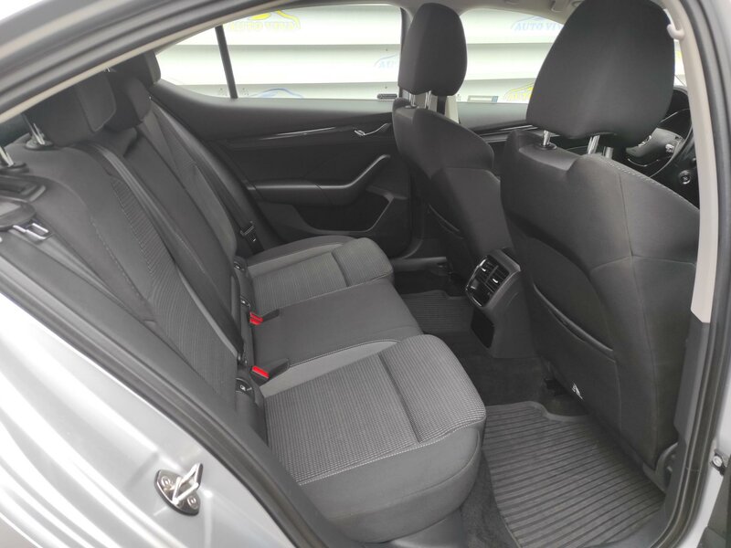 Škoda - Octavia - 2.0TDI 85kw AMBITION