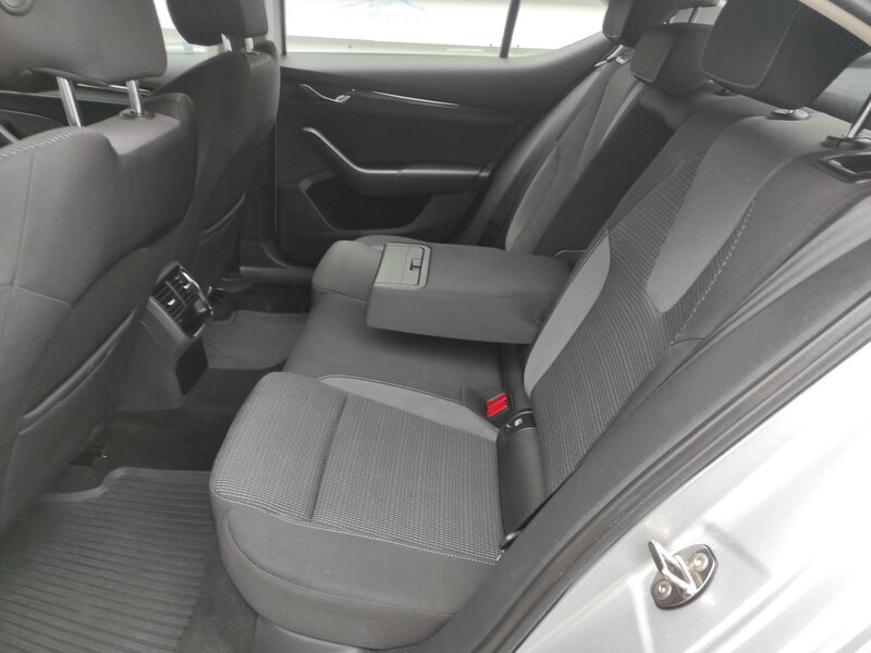 Škoda - Octavia - 2.0TDI 85kw AMBITION