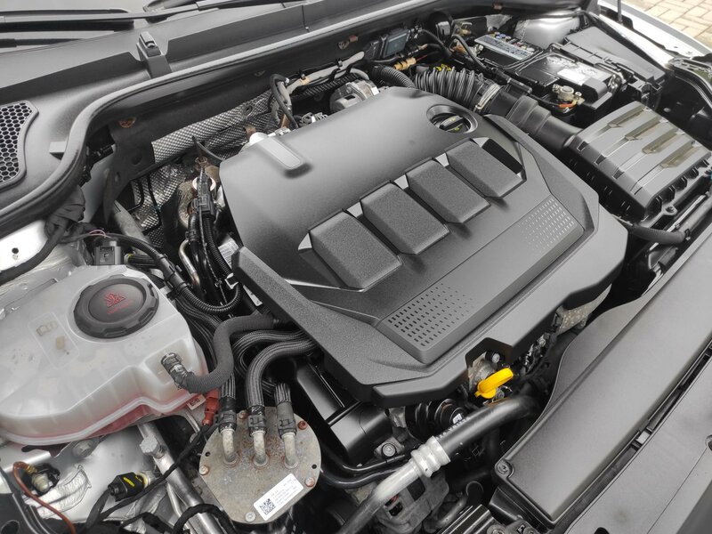 Škoda - Octavia - 2.0TDI 85kw AMBITION