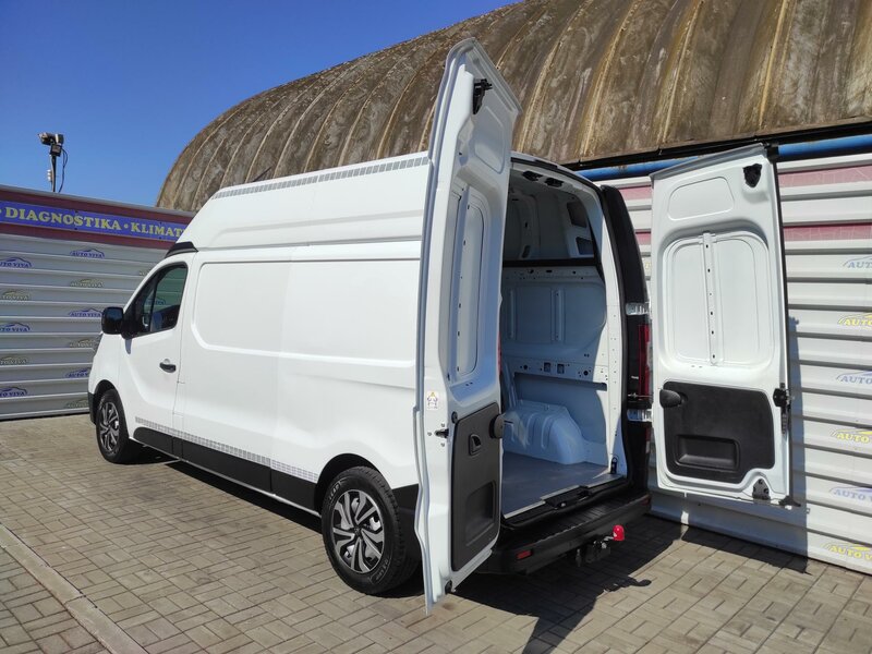 Renault - Trafic - L2H2  2.0 Blue dCi 150