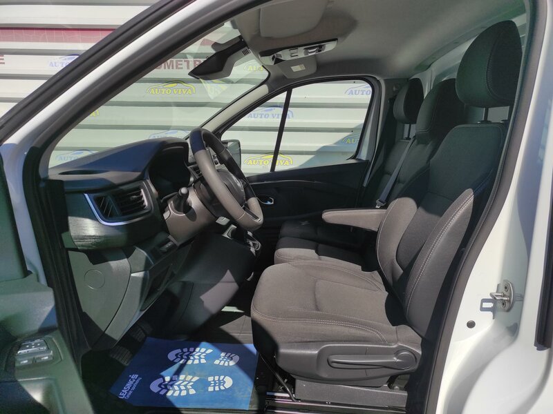 Renault - Trafic - L2H2  2.0 Blue dCi 150