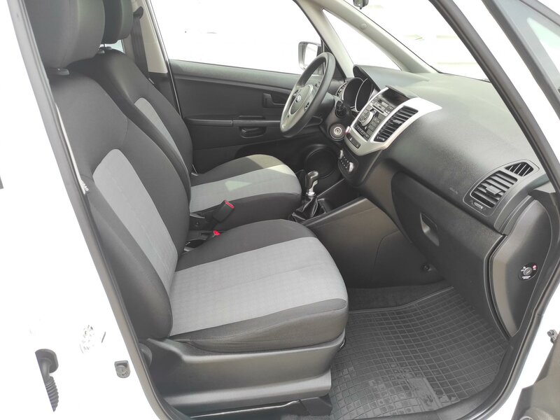 Kia - Venga - 1.4i Najeto Pouze 67500km