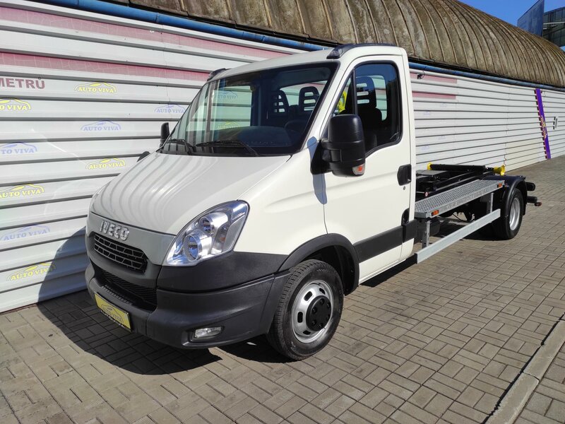 Iveco - Daily - 3,0 35S18 HÁK, Klima,