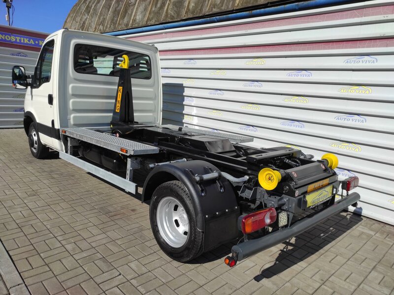 Iveco - Daily - 3,0 35S18 HÁK, Klima,