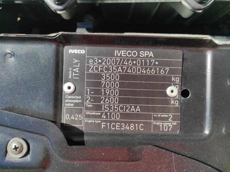 Iveco - Daily - 3,0 35S18 HÁK,nosič kontejneru