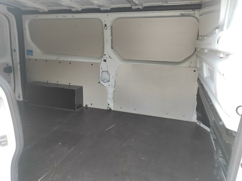 Renault - Trafic - 2,0dCi L2H1 Cool, ČR,
