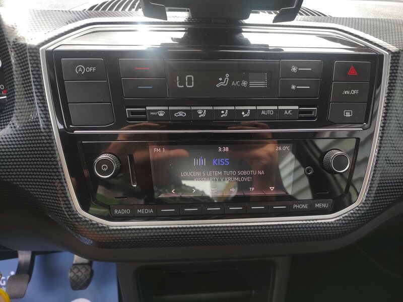 Volkswagen - up! - 1,0ECO CNG, ČR, 1 MAJITEL Volkswagen - up! - 1,0ECO CNG, ČR, 1 MAJITEL