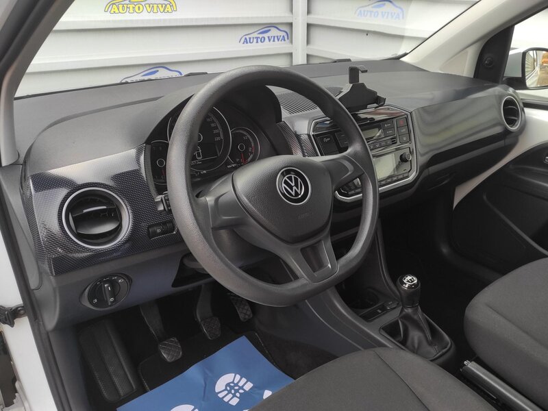 Volkswagen - up! - 1,0ECO CNG, ČR, 1 MAJITEL Volkswagen - up! - 1,0ECO CNG, ČR, 1 MAJITEL