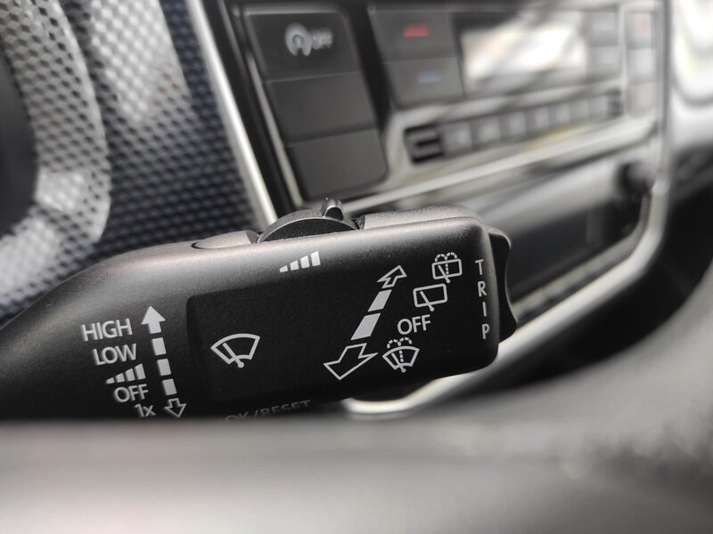 Volkswagen - up! - 1,0ECO CNG, ČR, 1 MAJITEL Volkswagen - up! - 1,0ECO CNG, ČR, 1 MAJITEL