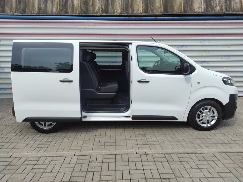 Citroën - Jumpy - 2,0BlueHDi 6 míst,Top KM,Tažné