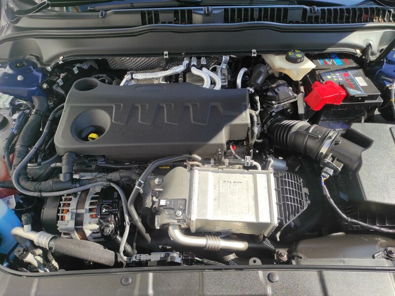 Ford - Mondeo - 2,0EcoBlue 110kW, Panorama, ČR