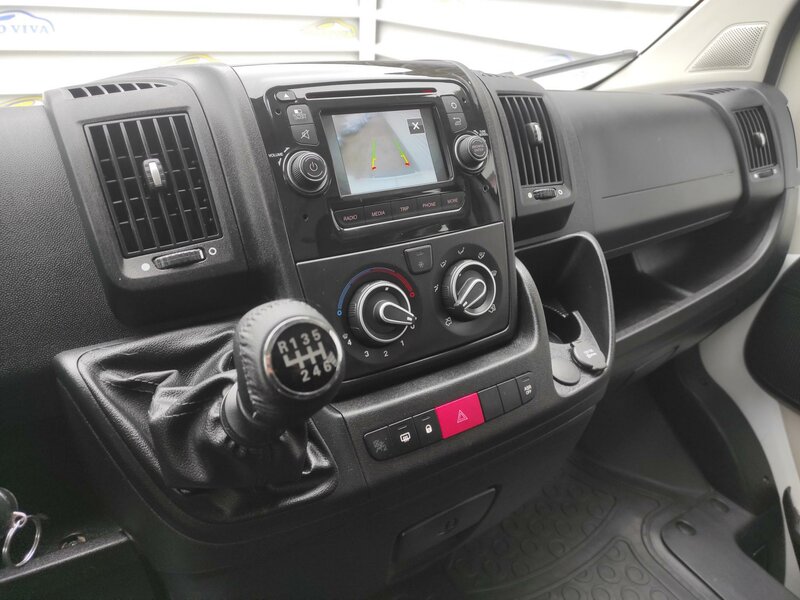 Peugeot - Boxer - 2,0BlueHDi L2H1, 6 míst, ČR Peugeot - Boxer - 2,0BlueHDi L2H1, 6 míst, ČR