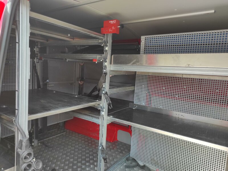 Volkswagen - Transporter - 2,0TDi 4x4, Long, Dílna, ČR