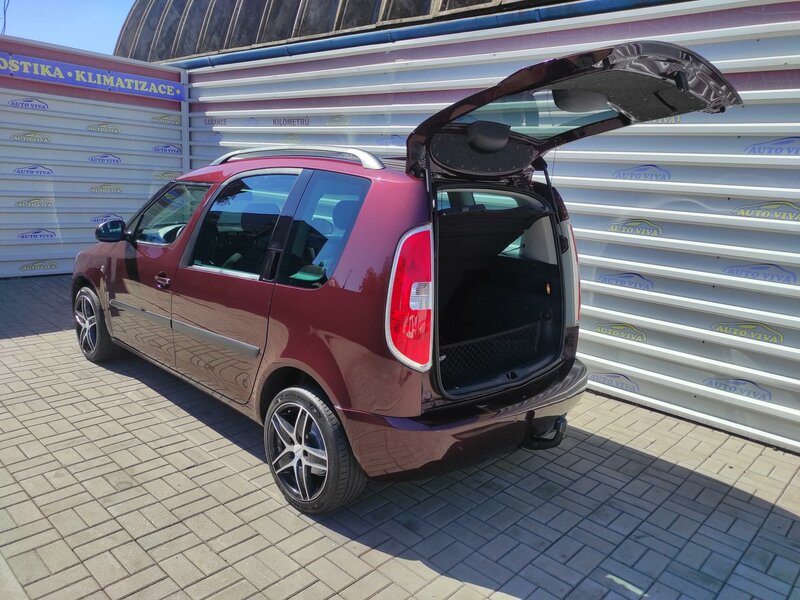Škoda - Roomster - 1,2TSi 63kW Ambition,ČR,Tažné