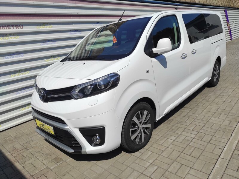 Toyota - ProAce - 2,0D L2, AT, VIP, 7míst, ČR