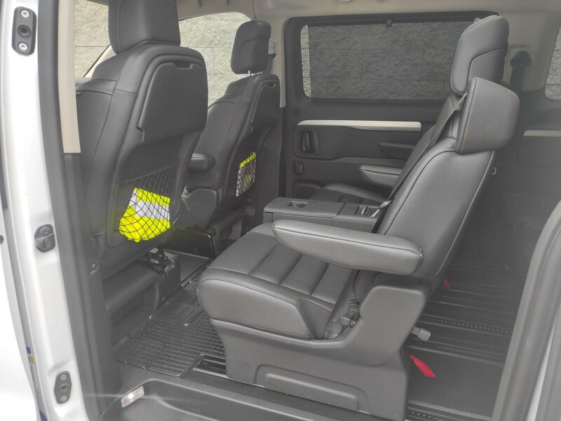 Toyota - ProAce - 2,0D L2, AT, VIP, 7míst, ČR