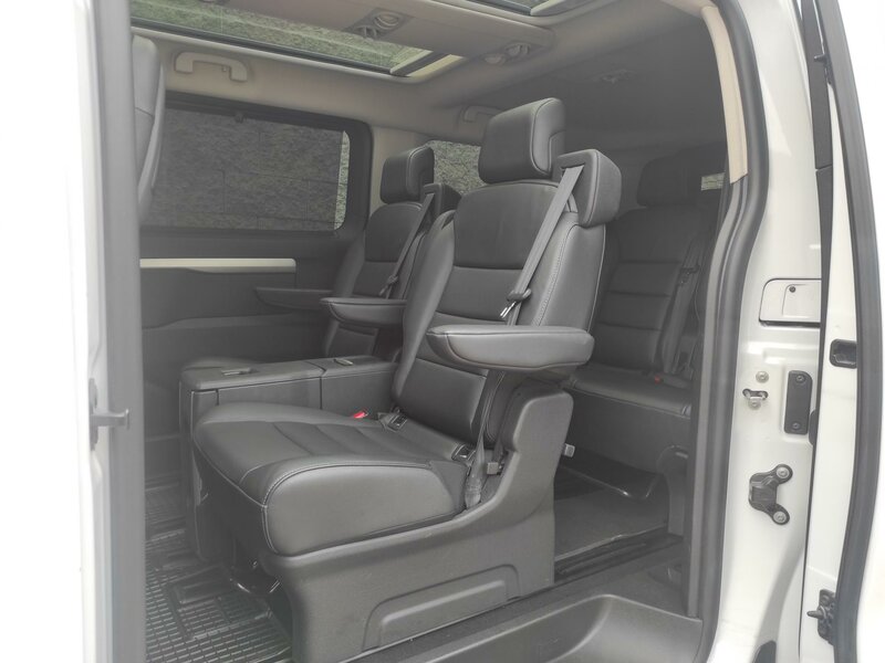 Toyota - ProAce Verso - 2,0D L2, AT, VIP, 7míst, ČR