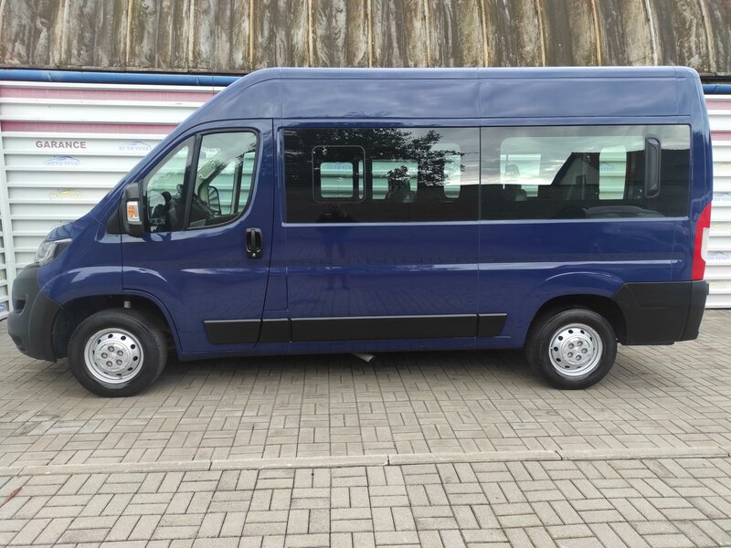 Peugeot - Boxer - 2,2BlueHDi 9 míst, L2H2, Tažné