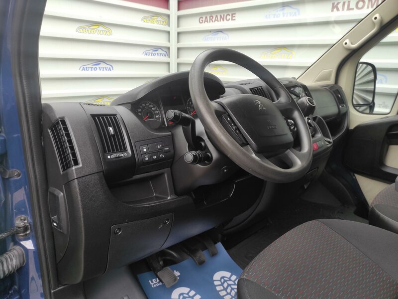 Peugeot - Boxer - 2,2BlueHDi 9 míst, L2H2, Tažné