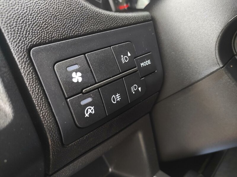 Peugeot - Boxer - 2,2BlueHDi 9 míst, L2H2, Tažné