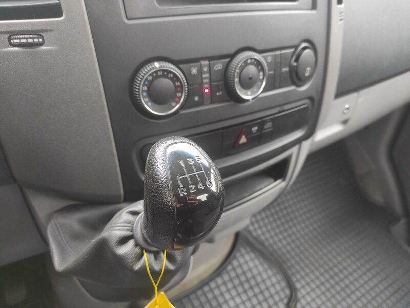 Mercedes-Benz - Sprinter - 2,1CDi 413, Třístranný sklápěč Mercedes-Benz - Sprinter - 2,1CDi 413, Třístranný sklápěč