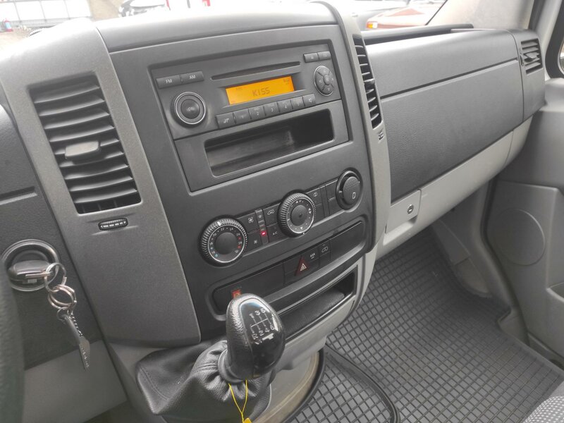 Mercedes-Benz - Sprinter - 2,1CDi 413, Třístranný sklápěč Mercedes-Benz - Sprinter - 2,1CDi 413, Třístranný sklápěč