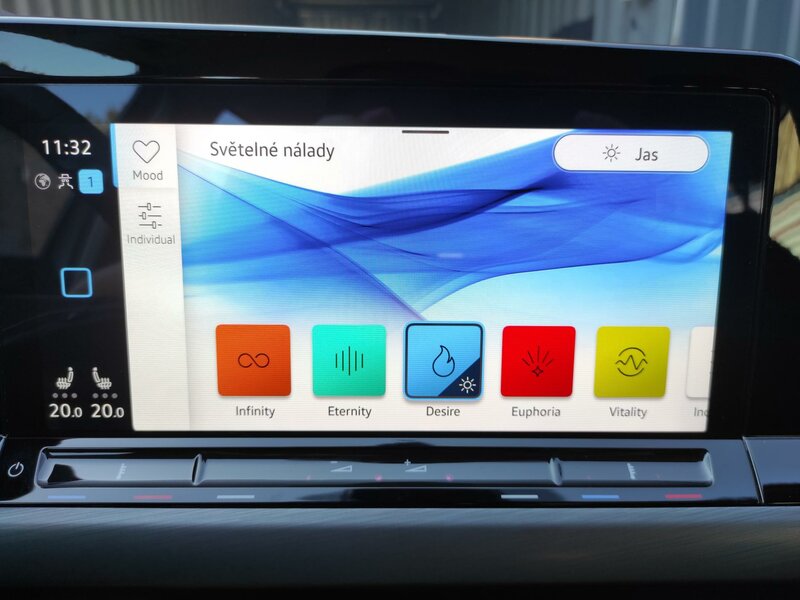 Volkswagen - Golf - 1,5eTSi DSG, mHev, STYLE, ČR