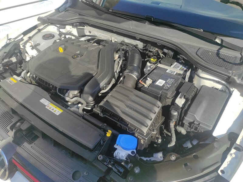 Volkswagen - Golf - 1,5eTSi DSG, mHev, STYLE, ČR