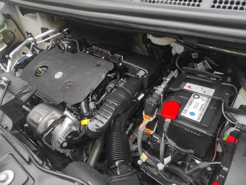 Toyota - ProAce - 1,5D-4D L1, Active, ČR, Navi
