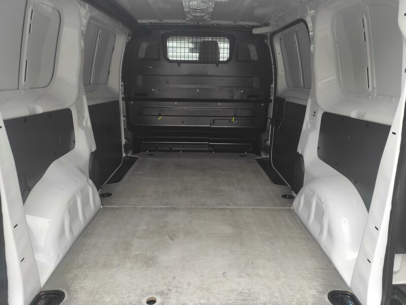 Toyota - ProAce - 1,5D-4D L1, Active, ČR, Navi