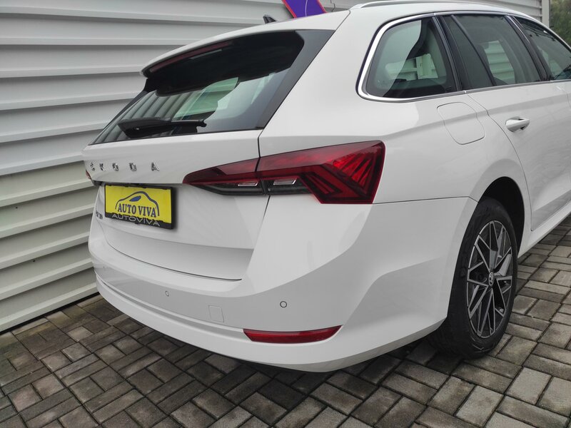 Škoda - Octavia - 2,0TDi Style, ČR, Navi