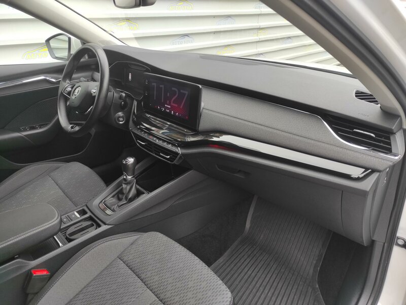 Škoda - Octavia - 2,0TDi Style, ČR, Navi