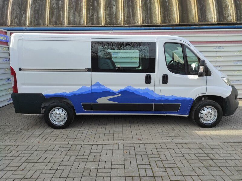 Opel - Movano - 2,2BHDi L2H1, 7 míst, Vestavba Opel - Movano - 2,2BHDi L2H1, 7 míst, Vestavba