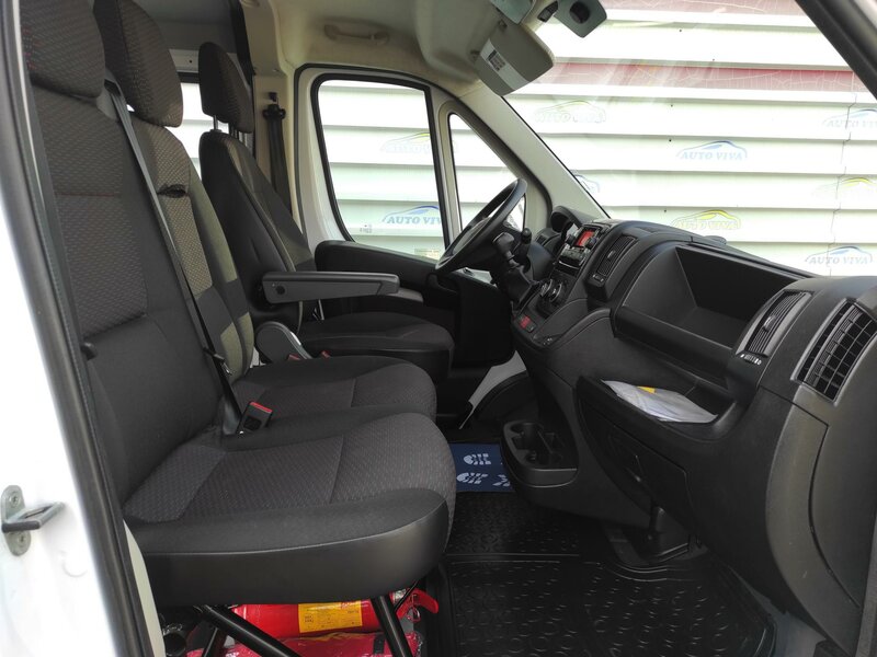 Opel - Movano - 2,2BHDi L2H1, 7 míst, Vestavba Opel - Movano - 2,2BHDi L2H1, 7 míst, Vestavba