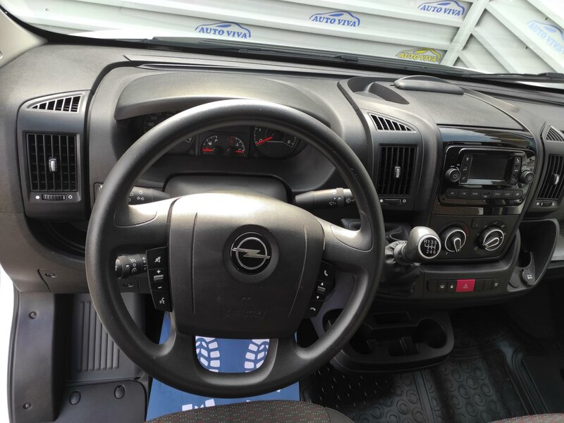 Opel - Movano - 2,2BHDi L2H1, 7 míst, Vestavba Opel - Movano - 2,2BHDi L2H1, 7 míst, Vestavba