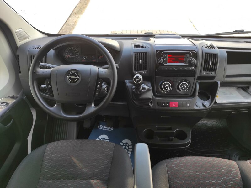 Opel - Movano - 2,2BHDi L2H1, 7 míst, Vestavba Opel - Movano - 2,2BHDi L2H1, 7 míst, Vestavba