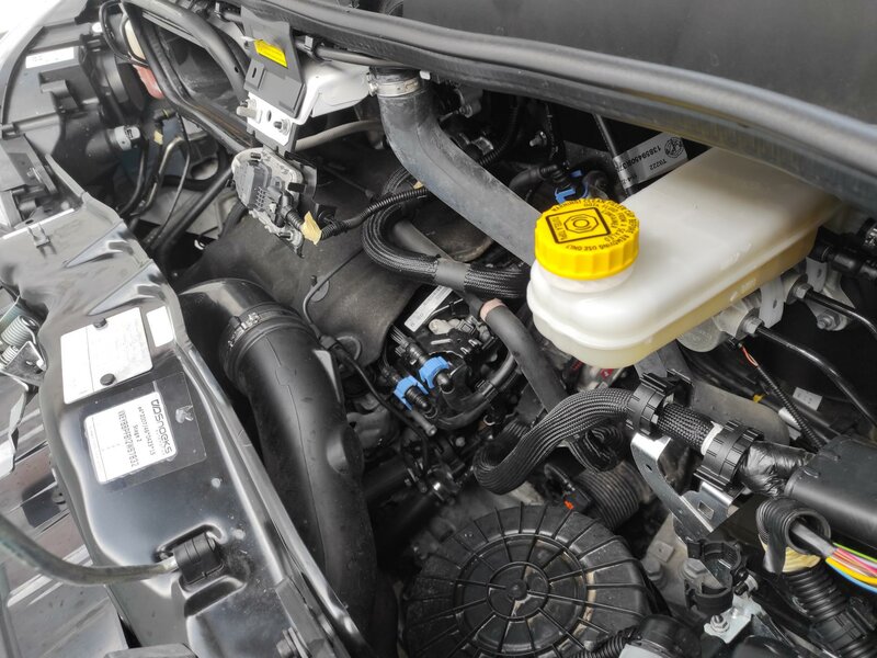 Opel - Movano - 2,2BHDi L2H1, 7 míst, Vestavba Opel - Movano - 2,2BHDi L2H1, 7 míst, Vestavba