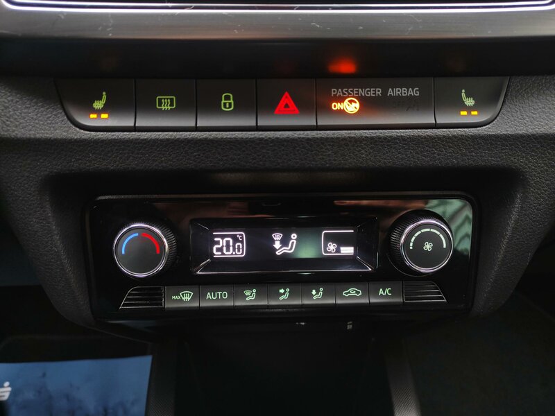 Škoda - Fabia - 1,0TSi 70kw DSG, Style+, ČR Škoda - Fabia - 1,0TSi 70kw DSG, Style+, ČR
