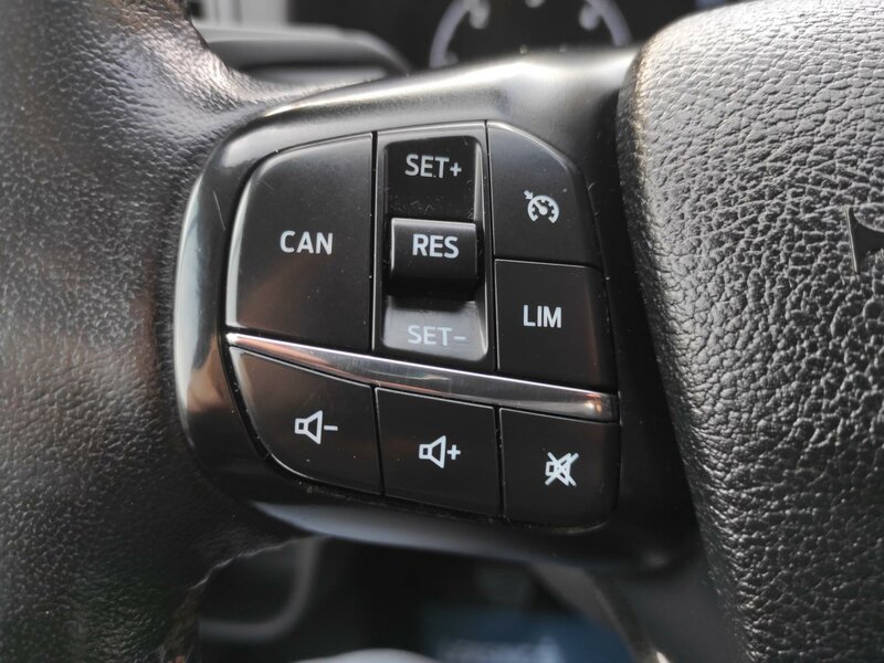 Ford - Transit - 2,0eBlue DCiV,L3,5 míst,Tažné Ford - Transit - 2,0eBlue DCiV,L3,5 míst,Tažné