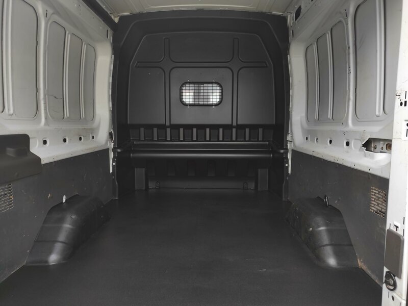 Ford - Transit - 2,0eBlue DCiV,L3,5 míst,Tažné Ford - Transit - 2,0eBlue DCiV,L3,5 míst,Tažné