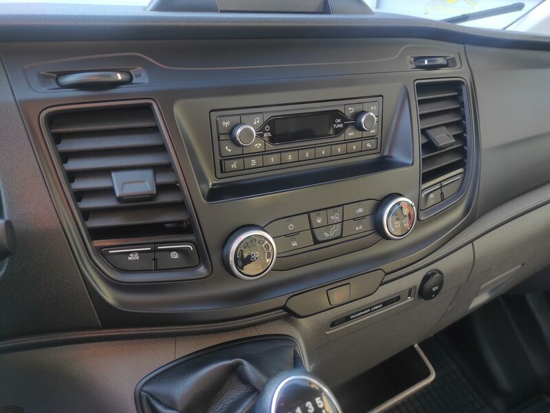 Ford - Transit - 2,0EcoBlue L4 - MAXI,Valník Ford - Transit - 2,0EcoBlue L4 - MAXI,Valník