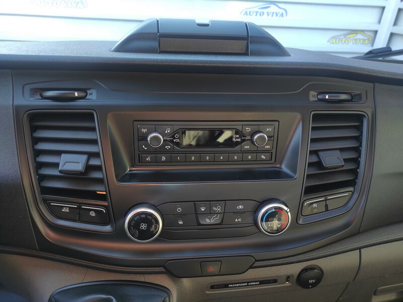 Ford - Transit - 2,0EcoBlue L4 - MAXI,Valník Ford - Transit - 2,0EcoBlue L4 - MAXI,Valník