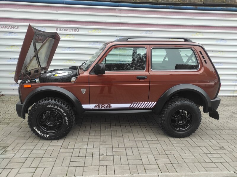 Lada - Niva - 1,7i LPG, 4x4, BRONTO, Tažné
