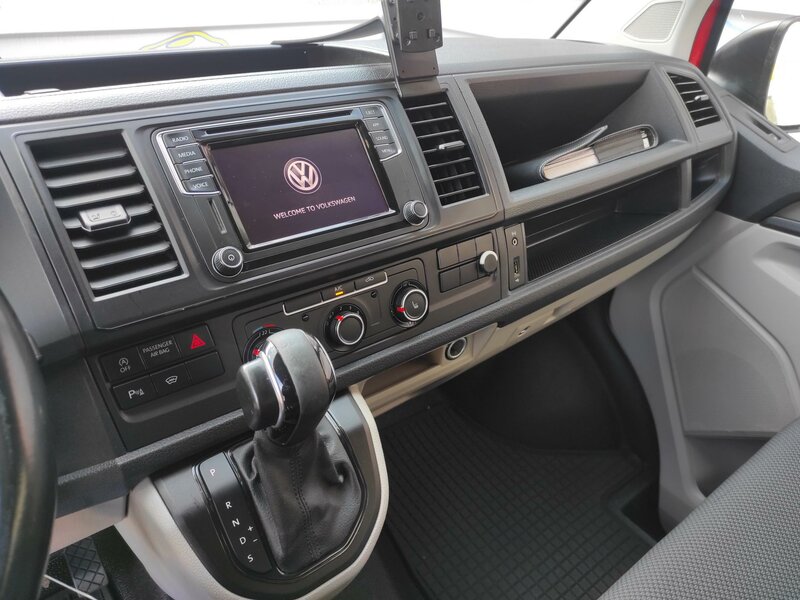 Volkswagen - Transporter - 2,0TDi DSG,Long,Dílna,2xDveře Volkswagen - Transporter - 2,0TDi DSG,Long,Dílna,2xDveře