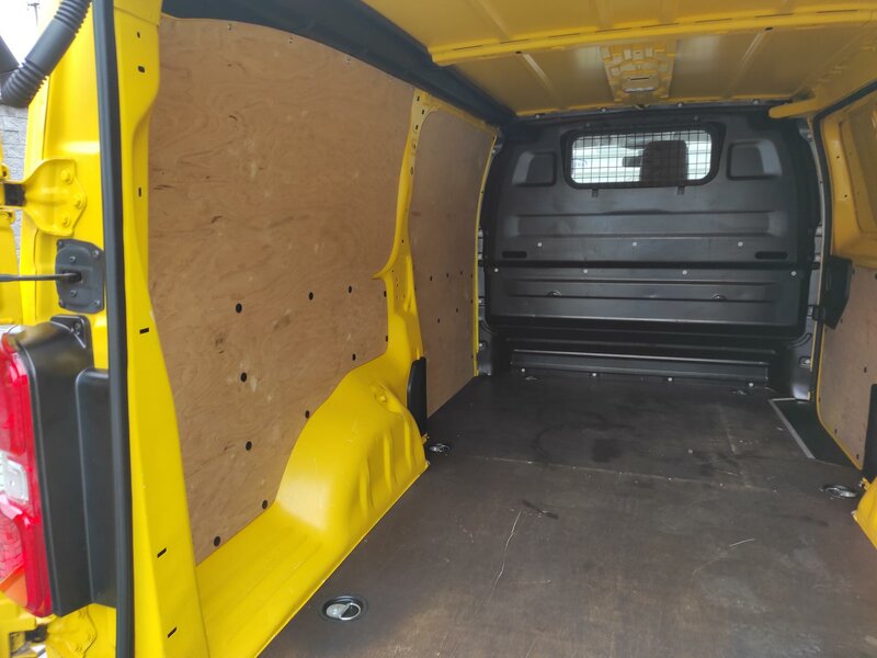 Peugeot - Expert - 2,0BlueHDi L3, Acces, ČR Peugeot - Expert - 2,0BlueHDi L3, Acces, ČR