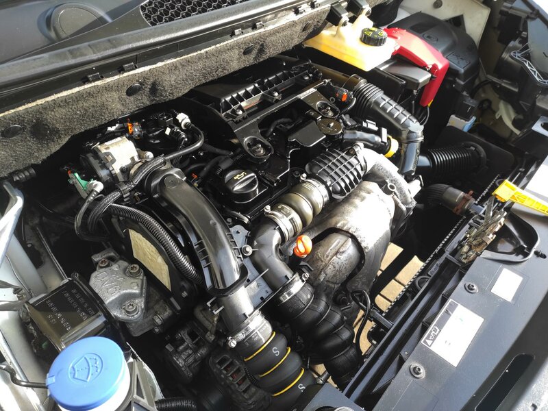 Citroën - Berlingo - 1,6BlueHDi L1, 3 místa!, ČR Citroën - Berlingo - 1,6BlueHDi L1, 3 místa!, ČR