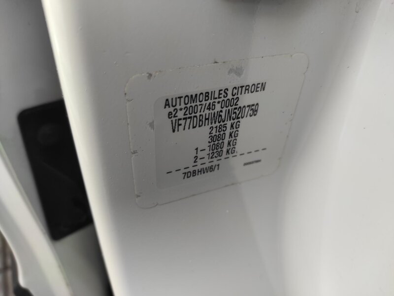 Citroën - Berlingo - 1,6BlueHDi L1, 3 místa!, ČR