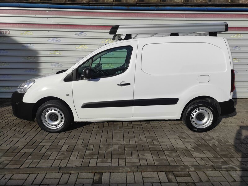 Peugeot - Partner - 1,6BlueHDi L1, 3 místa!, ČR