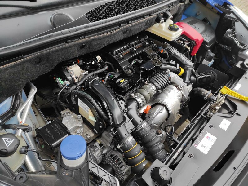 Peugeot - Partner Tepee - 1,6 BlueHDi ACTIVE,ČR,Tempomat