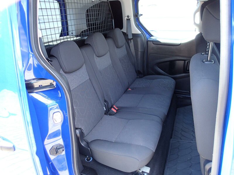 Peugeot - Partner - 1,6 BlueHDi ACTIVE,ČR,1majitel